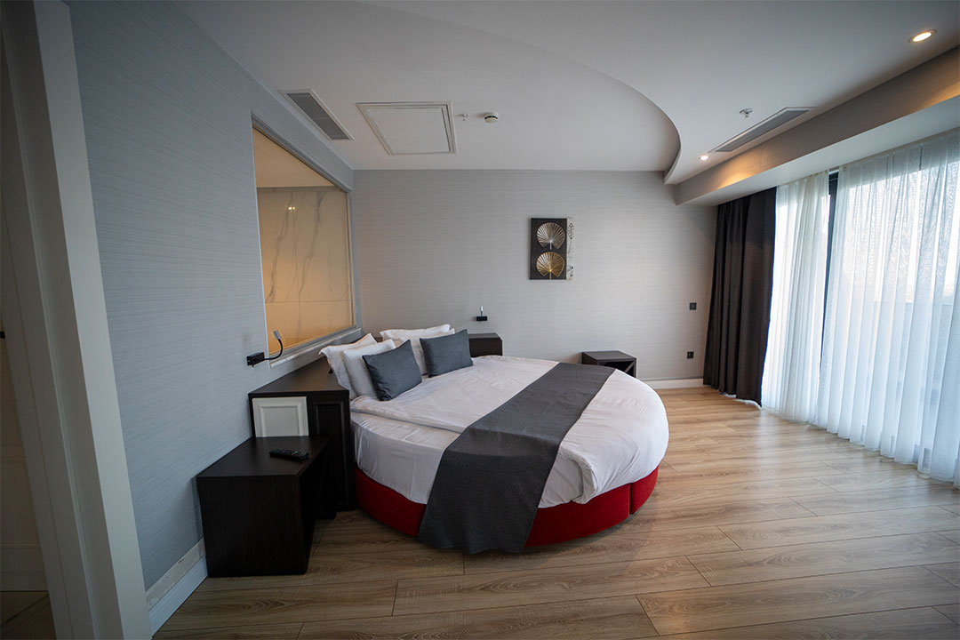 king-suite-2 King suit